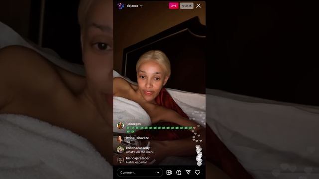 Doja Cat moaning in her bed on IG live смотреть онлайн