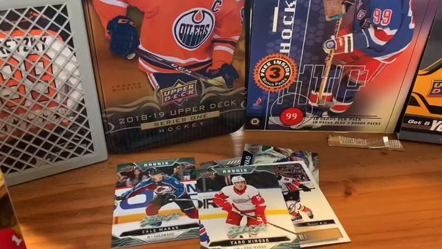 Happy Holidays!!! 2019-20 Upper Deck MVP Blaster Box Break смотреть онлайн