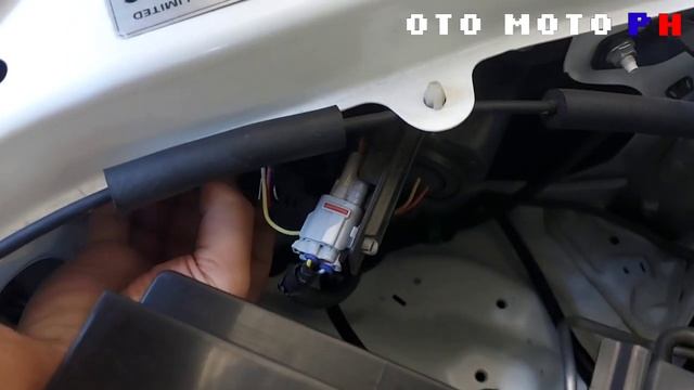 HOW TO CHANGE HEADLIGHT BULB ON 2021 ISUZU DMAX