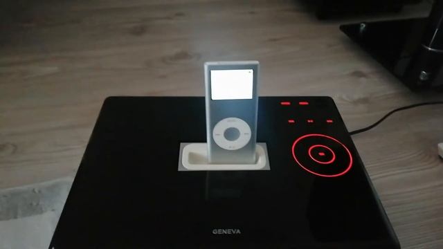 Geneva Model S ipod dock speakers смотреть онлайн