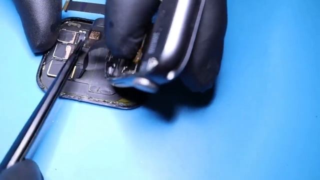 Apple Watch Series 4 Display Flex Cable Replacement смотреть онлайн