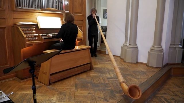 Alphorn in Blues - Arkady Shilkloper & Marianna Vysotskaya смотреть онлайн