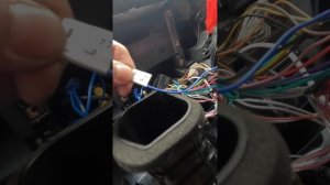 Самостоятельная установка активного сабвуфера в автомобиль. Замена динамиков и шумоизоляции в авто