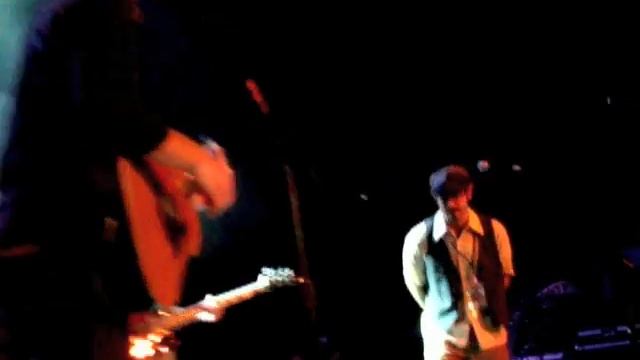 tyrone wells feat. tony lucca ryan newell and drew copeland - with a little help from my friends смотреть онлайн