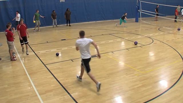 2012 Dodge Ball: Kung Fu Pandaz vs Skid Marks смотреть онлайн