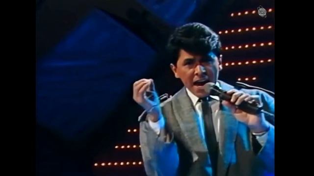 Alvaro Torres - Hazme olvidarla смотреть онлайн