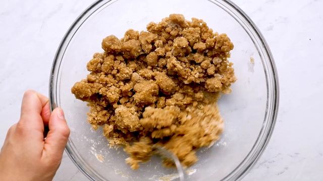 Individual Apple Crumbles | Sally's Baking Recipes смотреть онлайн