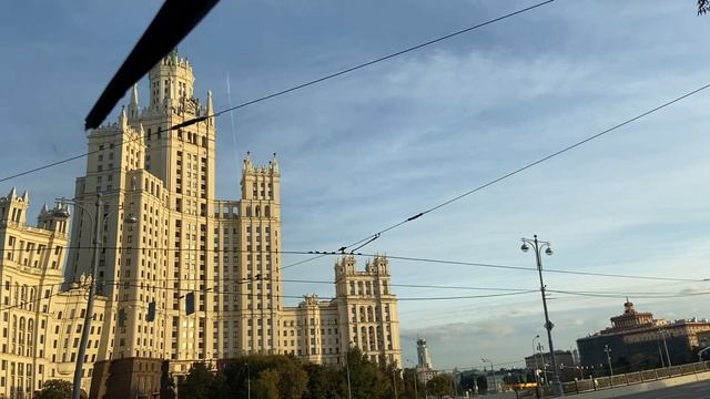 Романтическая Москва ( продолжение) смотреть онлайн