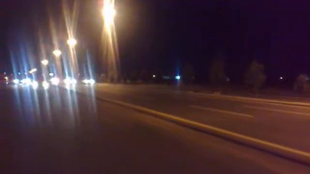 Dodge Caliber Vs Lincoln Continental смотреть онлайн