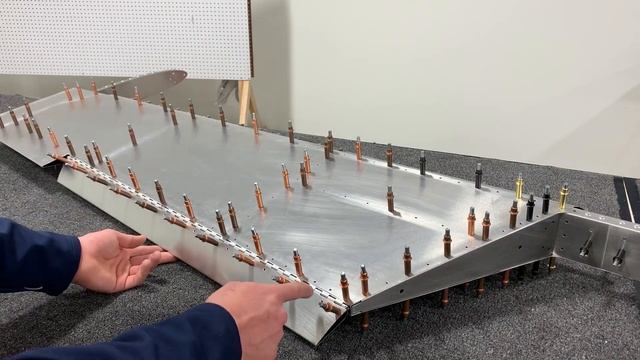 1.2. Sling TSi Empennage - Elevator смотреть онлайн