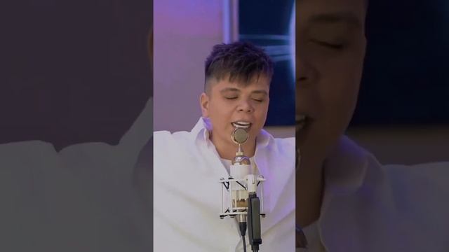 Попурри новых песен | Элвин Грей смотреть онлайн