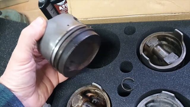 How to Build a Lancia Prisma HF integrale. Part 42 - Bottom End смотреть онлайн