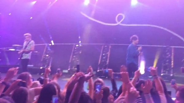 One Direction - Best Song Ever * Apple Music Festival 2015