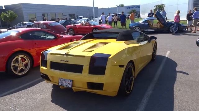 Awesome Yellow Lamborghini Gallardo Spyder!! смотреть онлайн