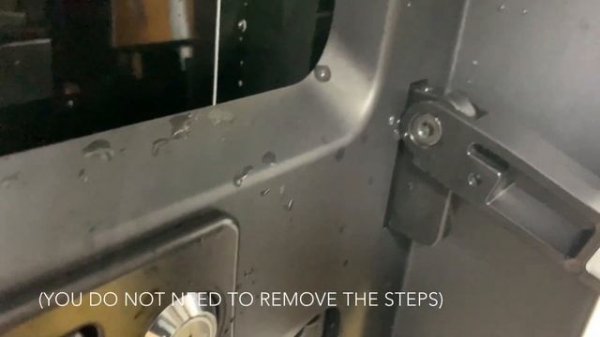 How to remove the ladder on a 2020 Land Rover Defender