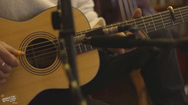 Porchlight Smoker - 'Loch Nan Dorb' | UNDER THE APPLE TREE смотреть онлайн