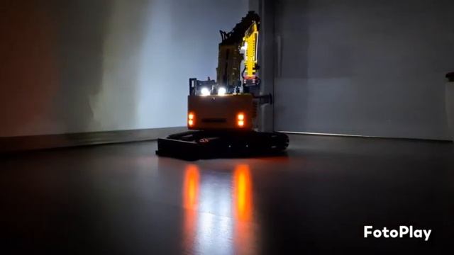 Lego Liebherr 926 compact mit Beleuchtung смотреть онлайн