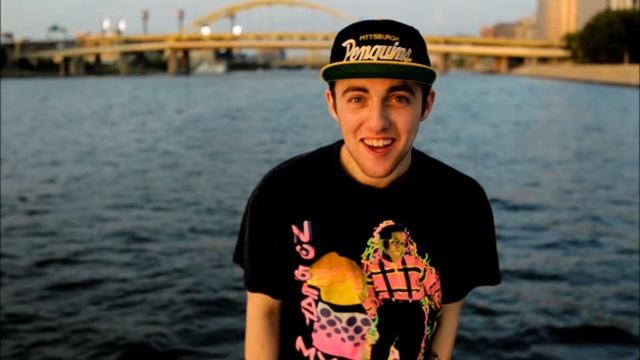 Mac Miller- Donald Trump смотреть онлайн