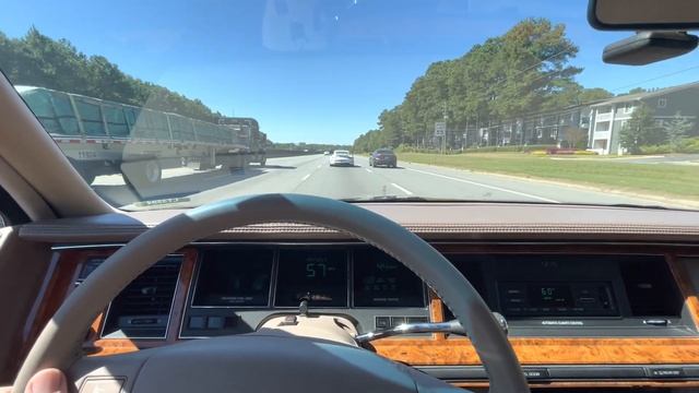 1993 Lincoln Town Car Master's Edition Driving Video II смотреть онлайн