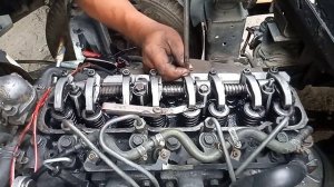 Valve Clearance  Isuzu 4JB1 ENGINE DIESEL