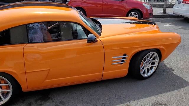 Custom Henry J Dodge Viper V10 engine Hiper-J смотреть онлайн