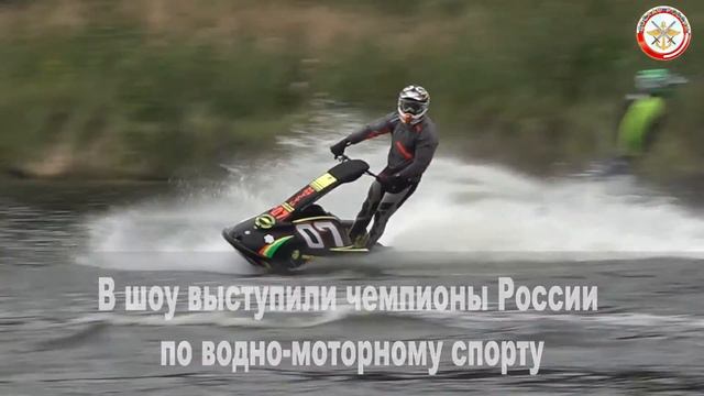 СПОРТСМЕНЫ ДОСААФ РОССИИ УСТРОИЛИ ВОДНОЕ ШОУ НА МЕЖДУНАРОДНЫХ АРМЕЙСКИХ ИГРАХ смотреть онлайн