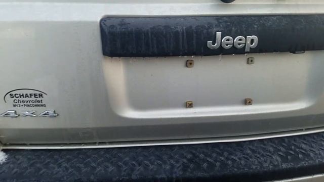 2008 Jeep Commander Sport 4WD смотреть онлайн