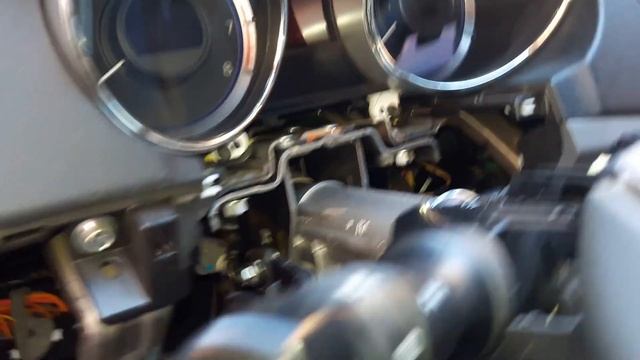 2012 Hyundai Sonata Steering Wheel Knocking or Clunking Noise Fix, Flexible Rubber Coupling Change смотреть онлайн