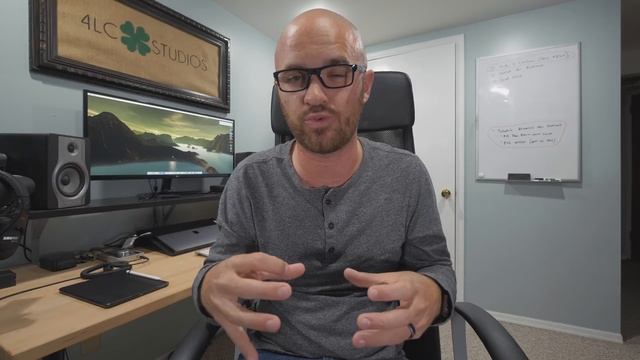 Final Cut X vs Adobe Premiere CC vs Davinci Resolve 14 - The Final Debate смотреть онлайн