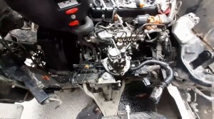 ISUZU ELF 4HL1 WITH ECU / CRANKING ONLY / WONT STARTING / SOLVED.