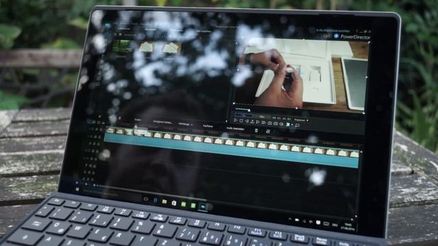 Acer Switch Alpha 12 Review - The Best Windows Tablet? смотреть онлайн