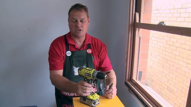 How To Install Sash Window Locks - DIY At Bunnings смотреть онлайн