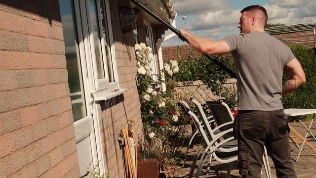 Basic Waterfed Pole (WFP) Window Cleaning Setup - Under £1k смотреть онлайн