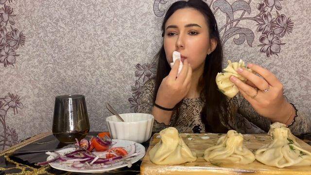 МУКБАНГ ХИНКАЛИ 🩷🎀 | ДУШЕВНЫЕ РАЗГОВОРЫ💕 смотреть онлайн