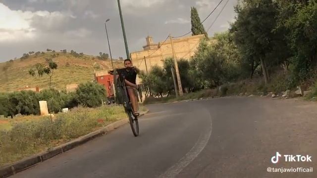 Hamza смотреть онлайн