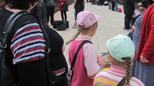 ОЛЕСИ С ДНЁМ РОЖДЕНИЯ смотреть онлайн