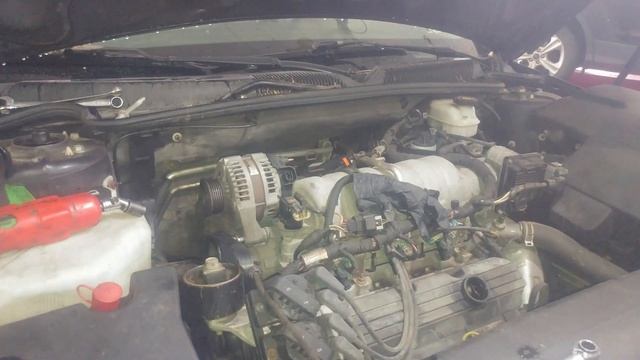 Alternator replacement 2007 Buick Lucerne 3.8L VIN 1 changing generator смотреть онлайн
