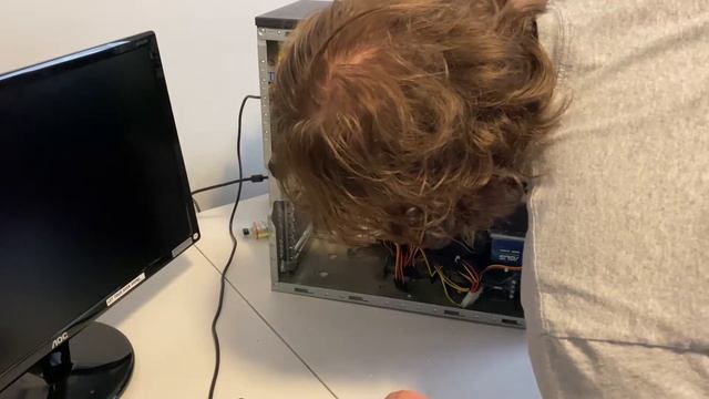 Rescuing a Mystery Windows XP Computer смотреть онлайн