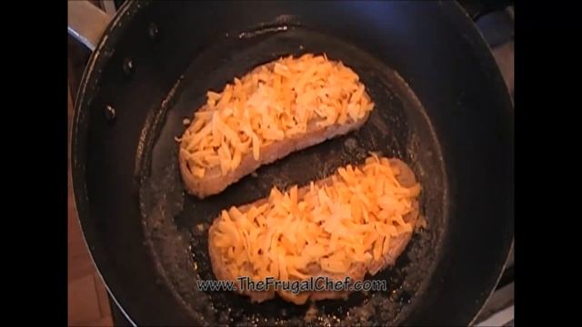 How to Make a Tomato & Basil Grilled Sandwich смотреть онлайн