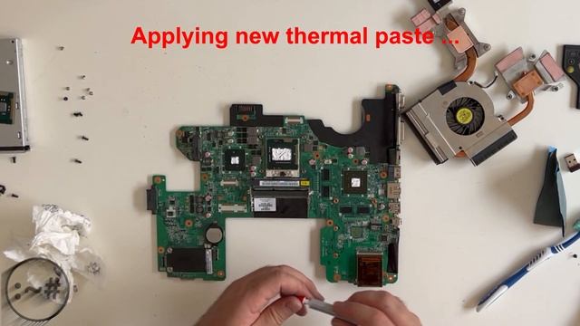 HP Pavilion DV8-1269EZ servicing open cleaning changing the thermal paste and changes the processor смотреть онлайн