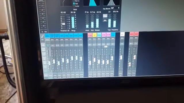 X32 Control смотреть онлайн