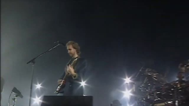 Genesis - Land Of Confusion (Phil Collins Cam) Live 1992 HD