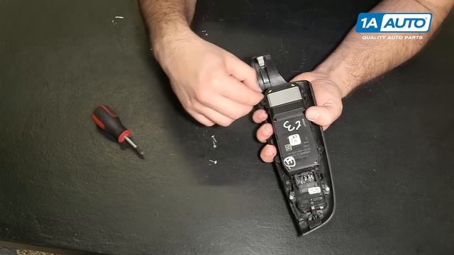 How to Replace Master Power Window Switch 06-11 Honda Civic смотреть онлайн