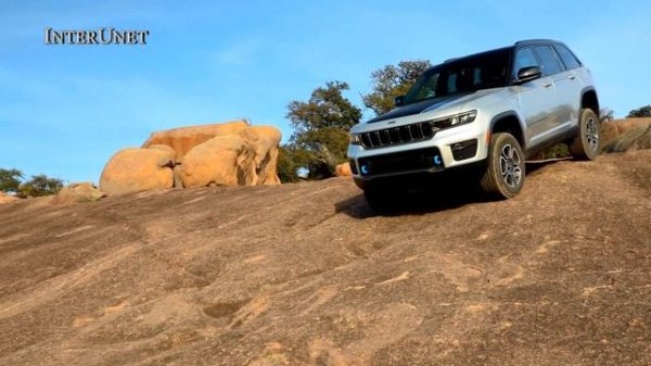 2023 Jeep Grand Cherokee 4xe Trailhawk 4x4 Off-Road Performance Electric Hybrid SUV