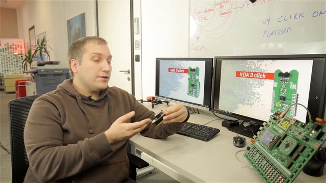 IrDA 3 click - An intelligent IR transceiver device смотреть онлайн