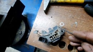 OPEL ASTRA H пропала зарядка