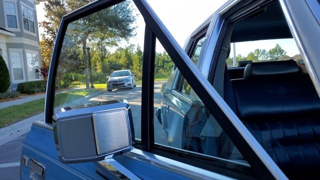 1982 Lincoln Mark VI смотреть онлайн
