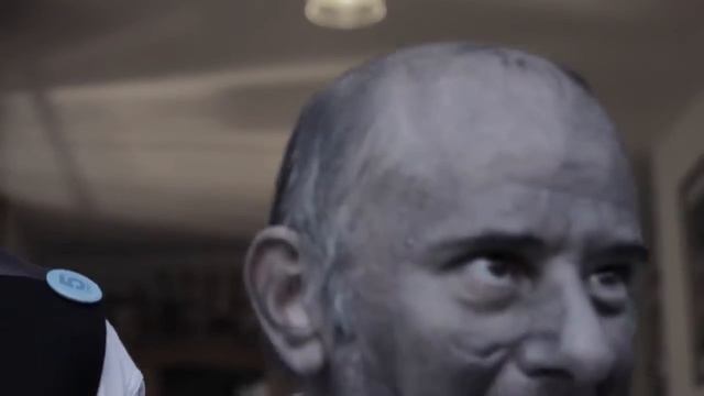 HOUSE TRAFALGAR - "Shut the French windows" Clip (HD) смотреть онлайн