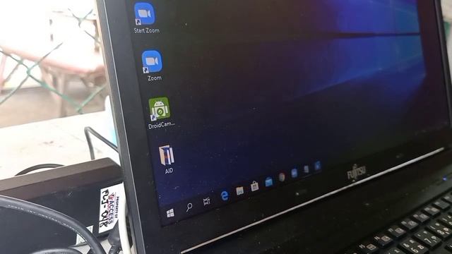 How to use your mobile phone as webcam| Tutorial (using droid cam app) смотреть онлайн