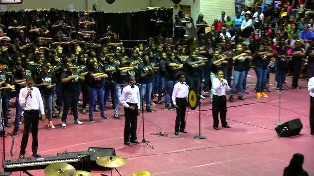 William J. Clark Middle School Present "The Best of Motown" смотреть онлайн